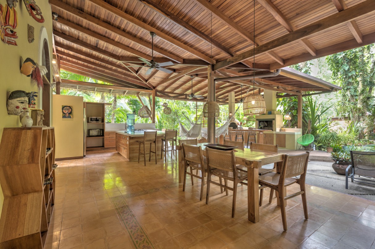 4 bed Single Family Homes For Sale in Puerto Viejo, Limón - thumb 5