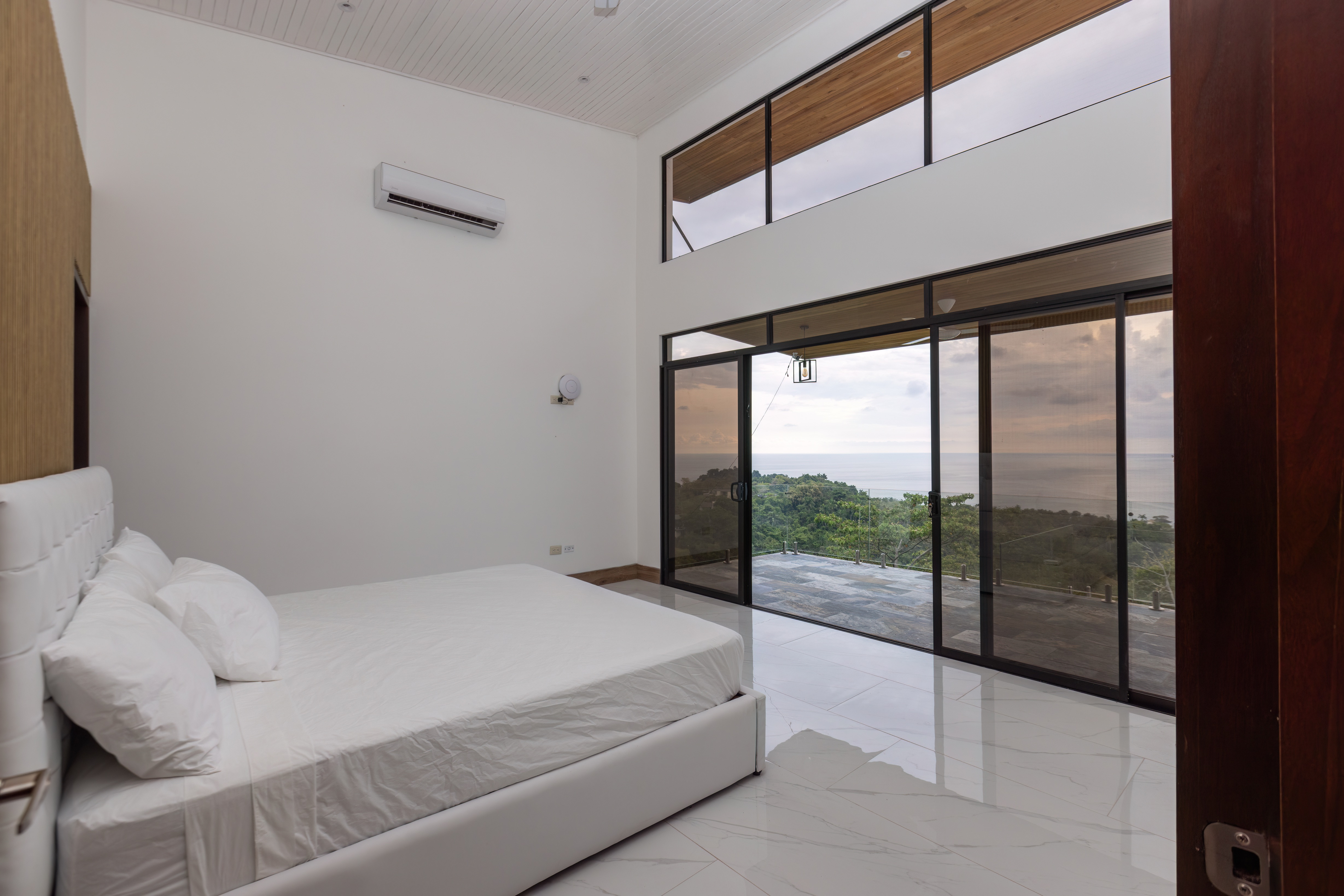 3 bed Single Family Homes For Sale in Manuel Antonio, Puntarenas - thumb 10