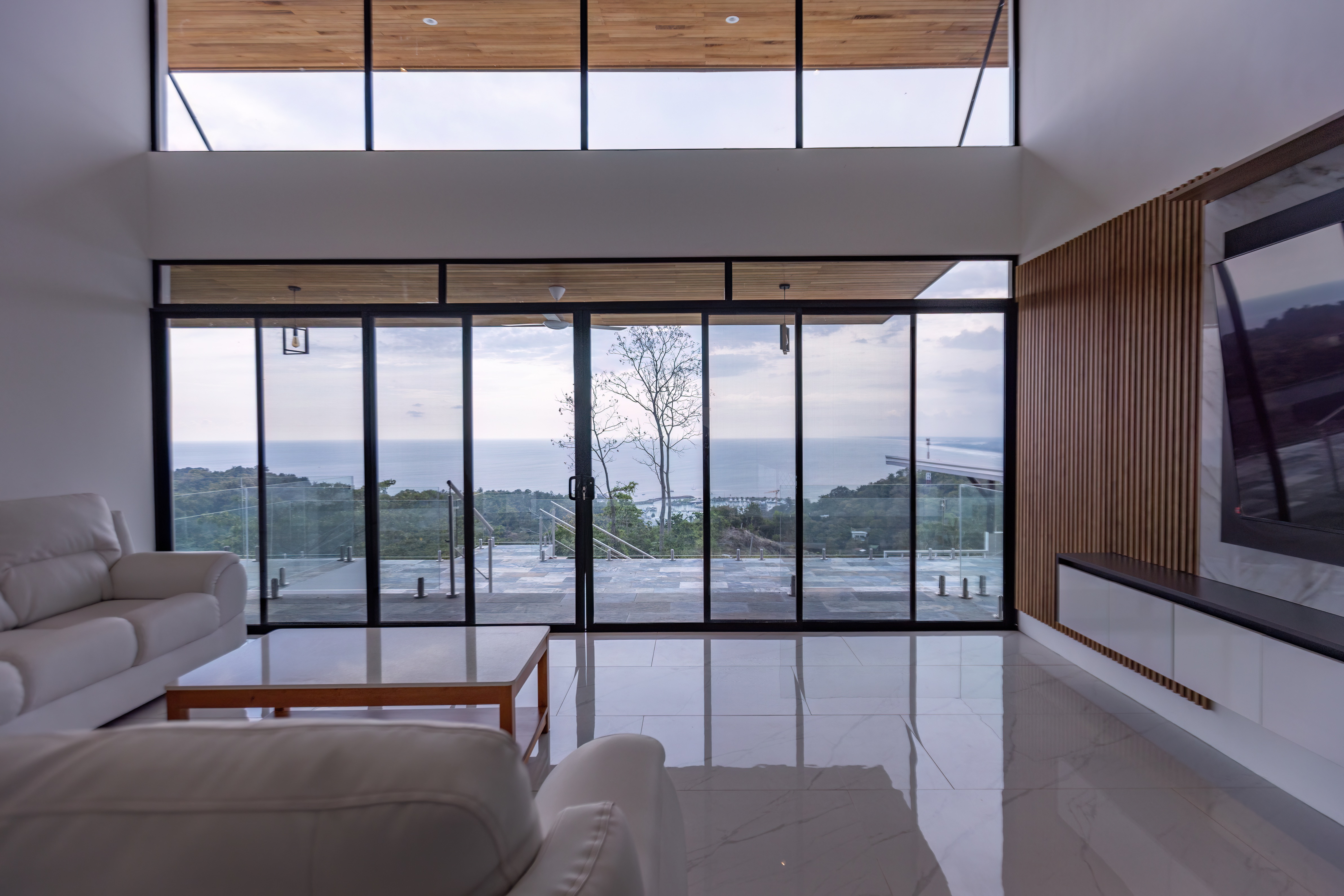 3 bed Single Family Homes For Sale in Manuel Antonio, Puntarenas - thumb 2