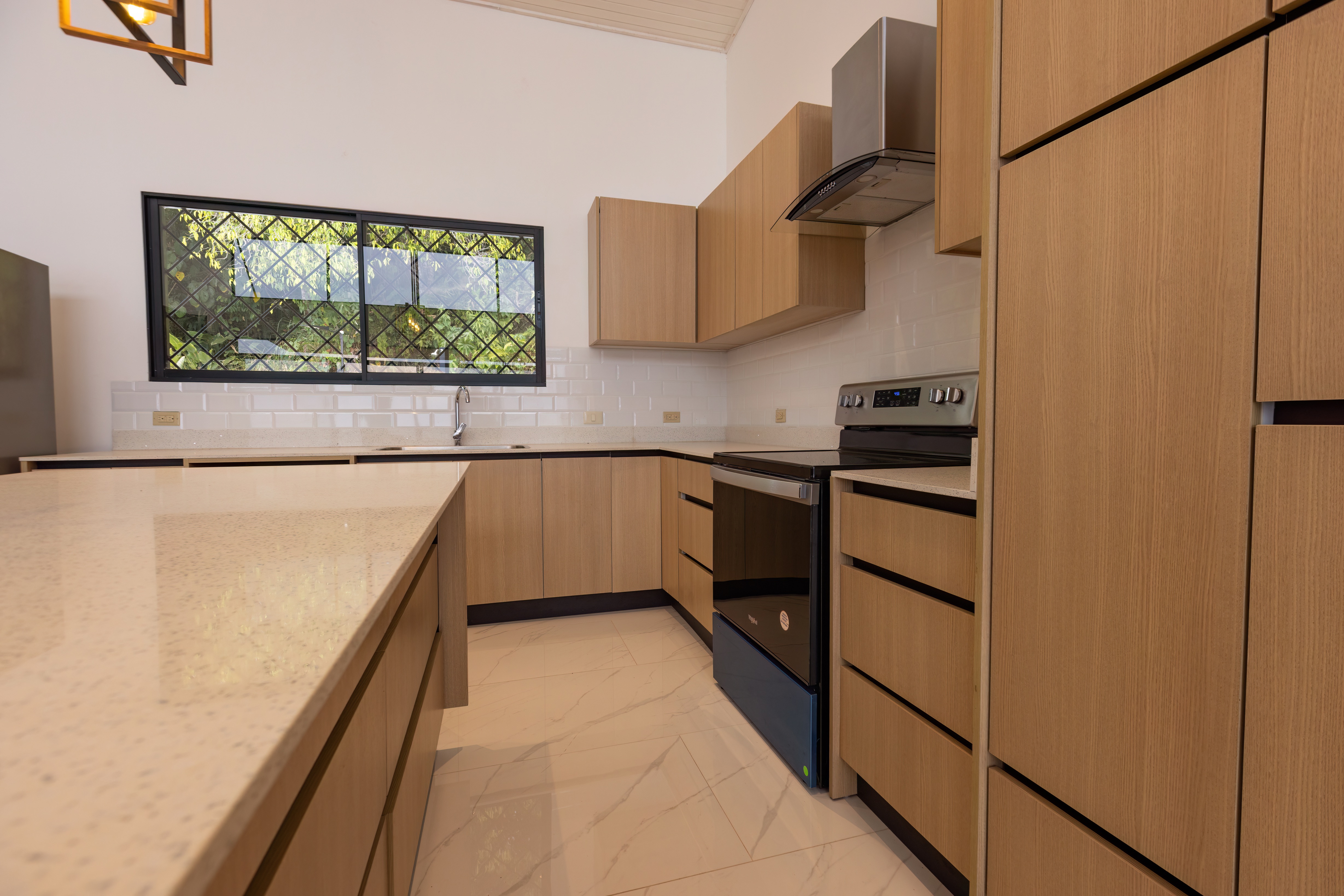 3 bed Single Family Homes For Sale in Manuel Antonio, Puntarenas - thumb 8