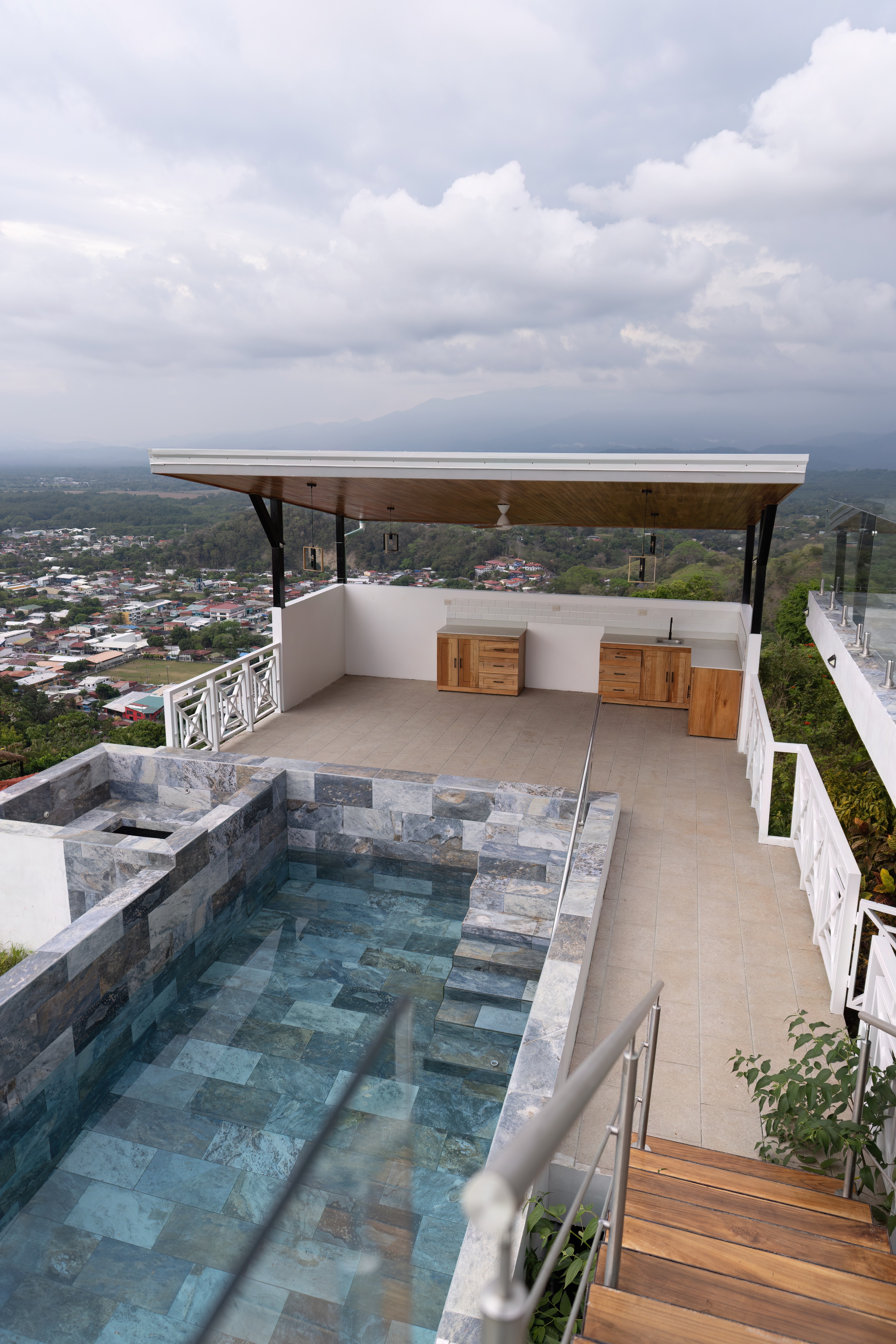 3 bed Single Family Homes For Sale in Manuel Antonio, Puntarenas - thumb 27