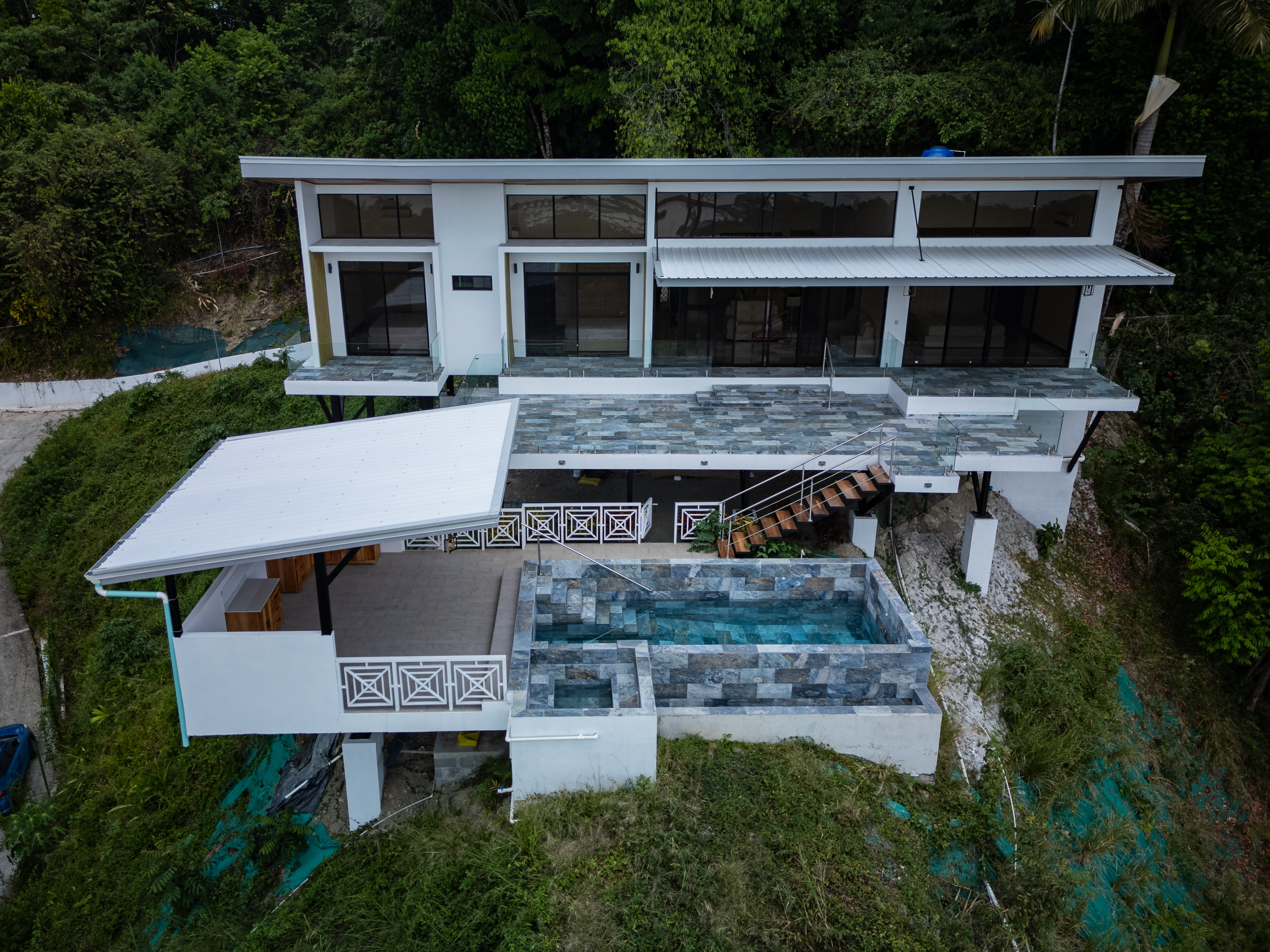 3 bed Single Family Homes For Sale in Manuel Antonio, Puntarenas - thumb 29