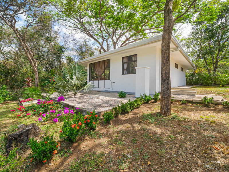 3 bed Single Family Homes For Sale in Junquillal, Guanacaste - photo 6