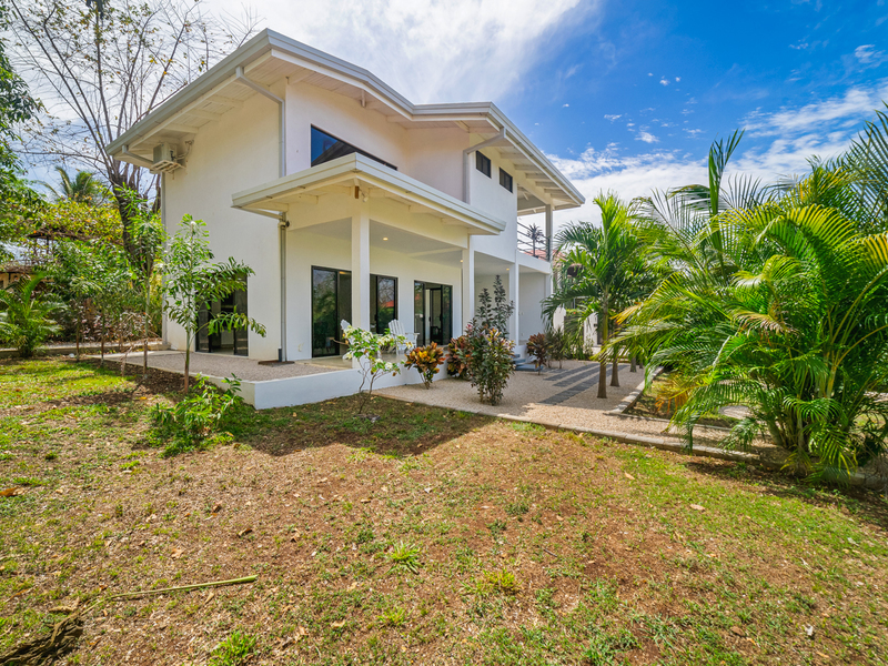 3 bed Single Family Homes For Sale in Junquillal, Guanacaste - photo 5