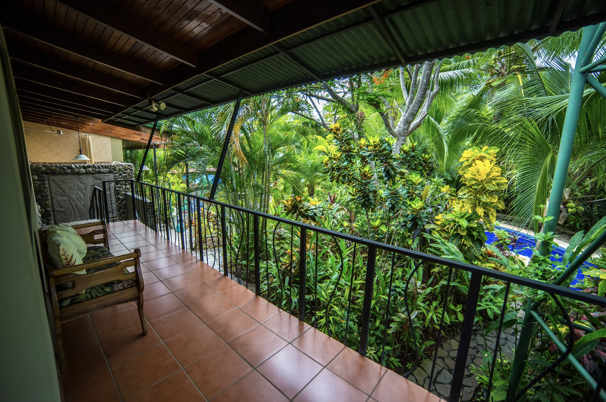 7 bed Hotel / Leisure For Sale in Manuel Antonio, Puntarenas - thumb 3