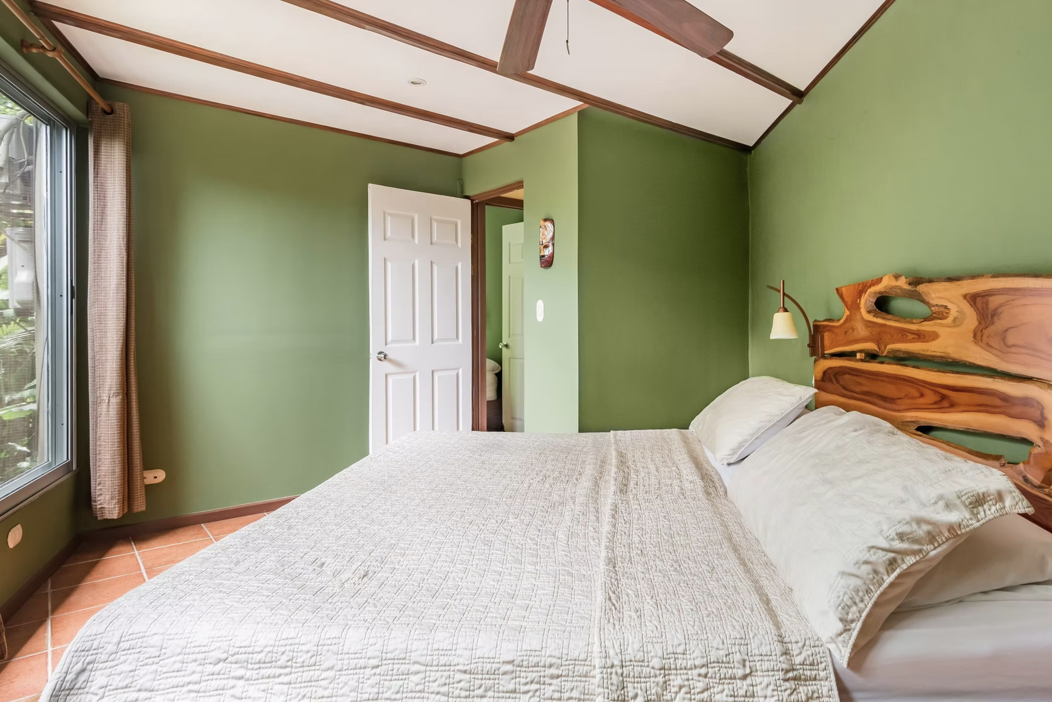 7 bed Hotel / Leisure For Sale in Manuel Antonio, Puntarenas - thumb 18