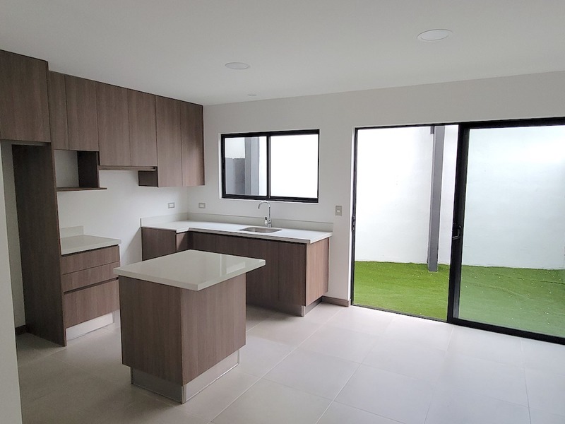 3 bed Single Family Homes For Sale in San Rafael, Alajuela - 1