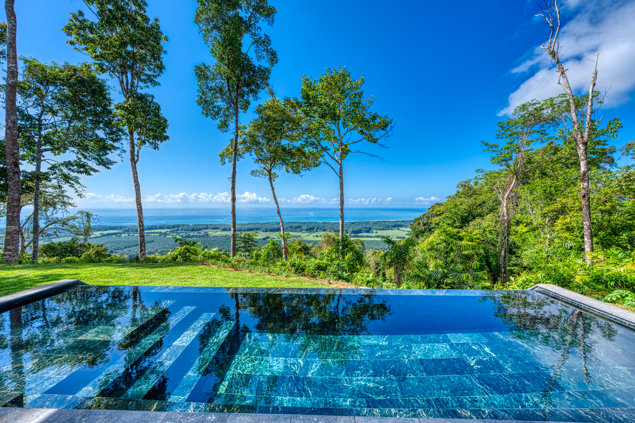 3 bed Single Family Homes For Sale in Quepos, Puntarenas - thumb 5