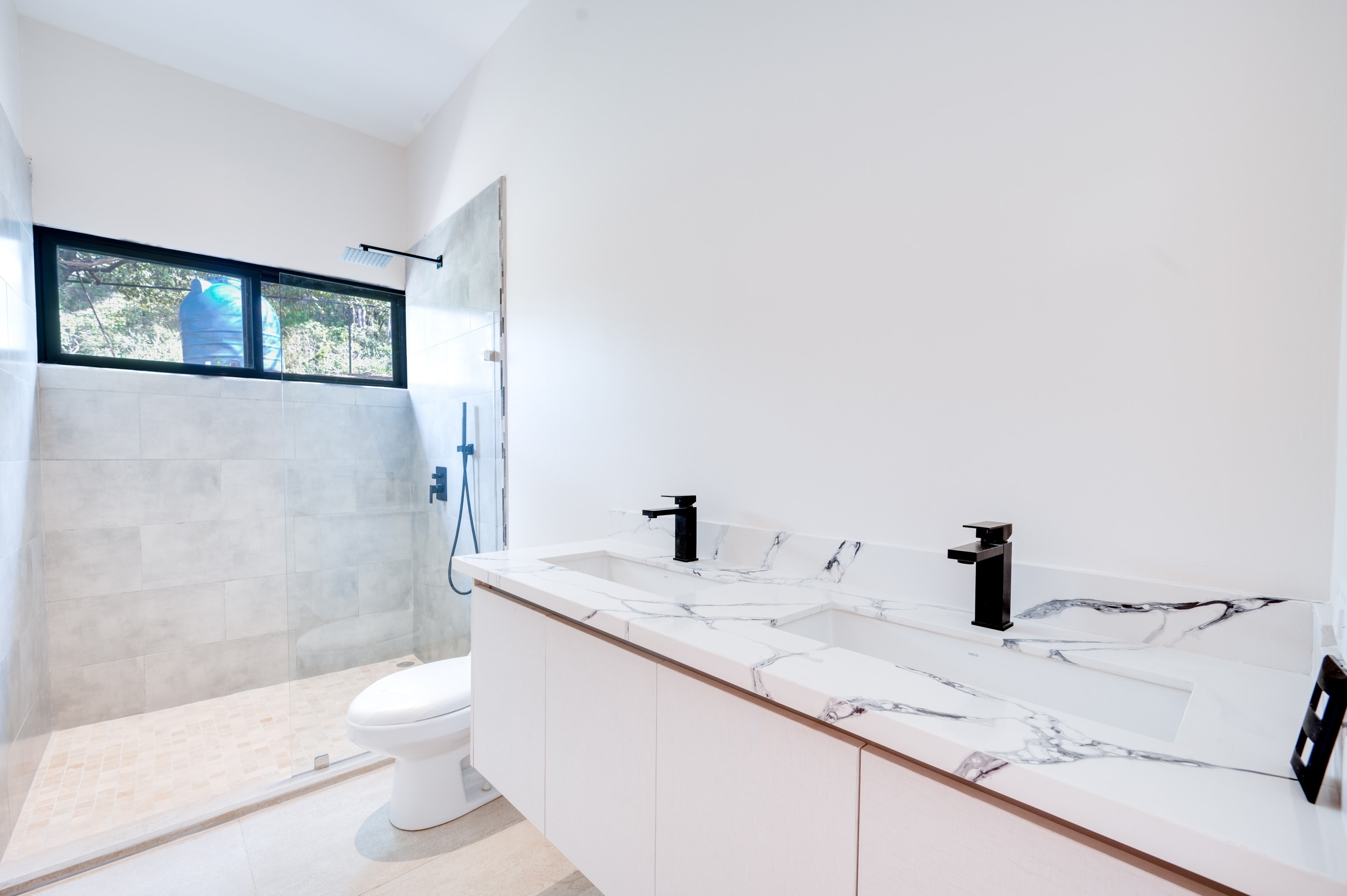 3 bed Single Family Homes For Sale in Playa Potrero, Guanacaste - thumb 12