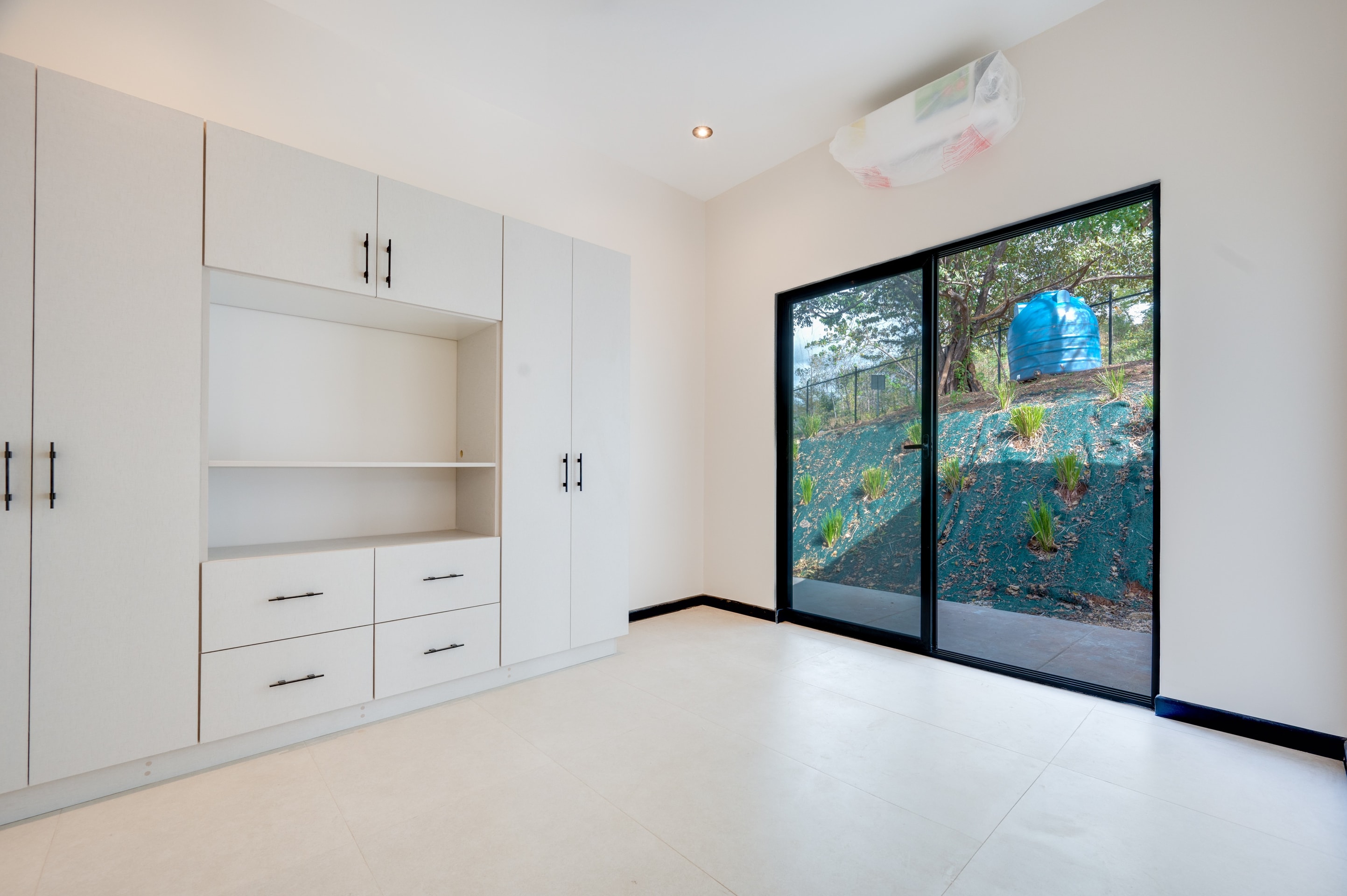 3 bed Single Family Homes For Sale in Playa Potrero, Guanacaste - thumb 8