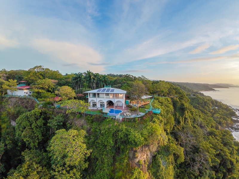 14 bed Single Family Homes For Sale in Montezuma, Puntarenas - 1