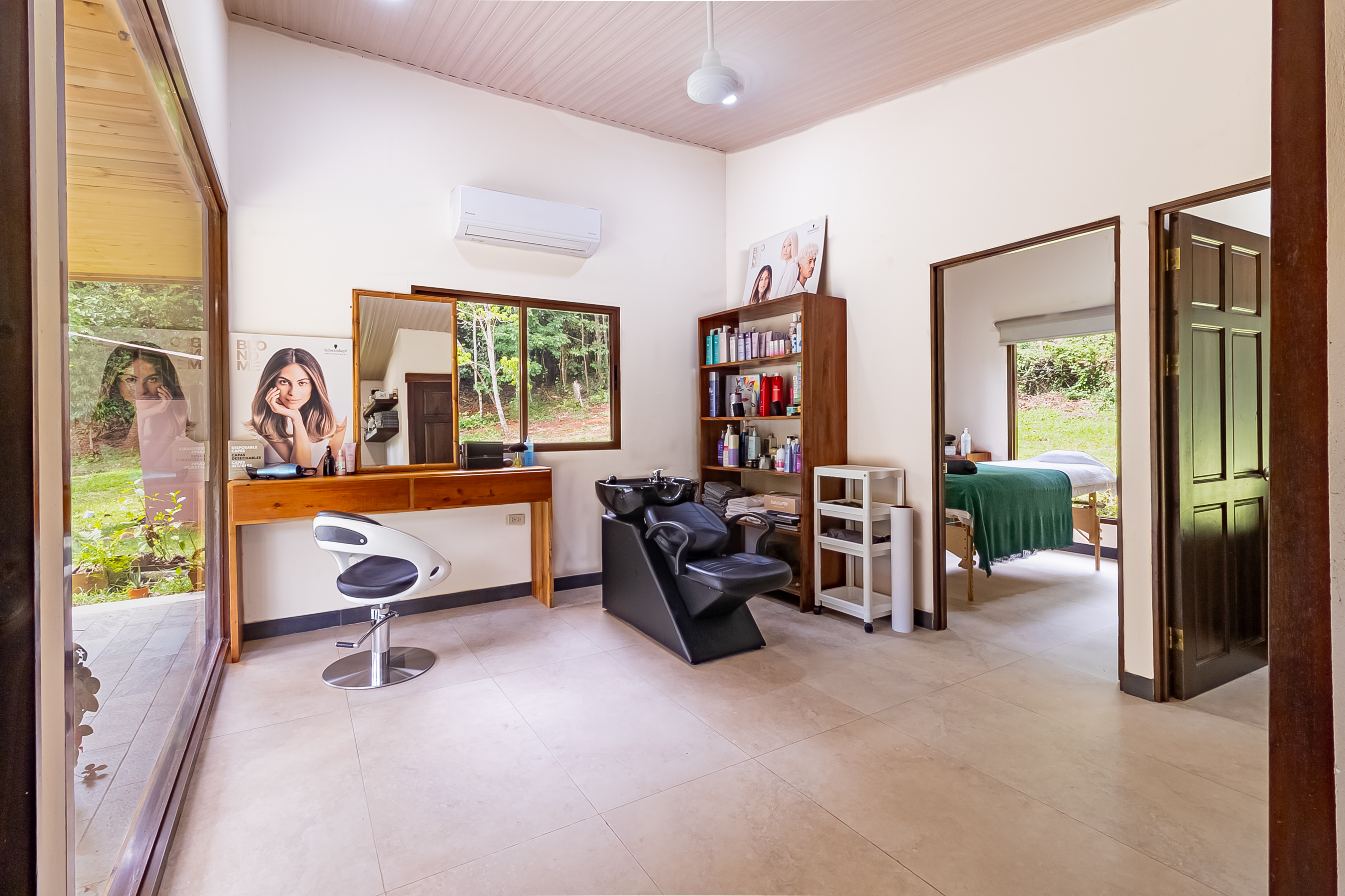 4 bed Single Family Homes For Sale in Ojochal, Puntarenas - thumb 26