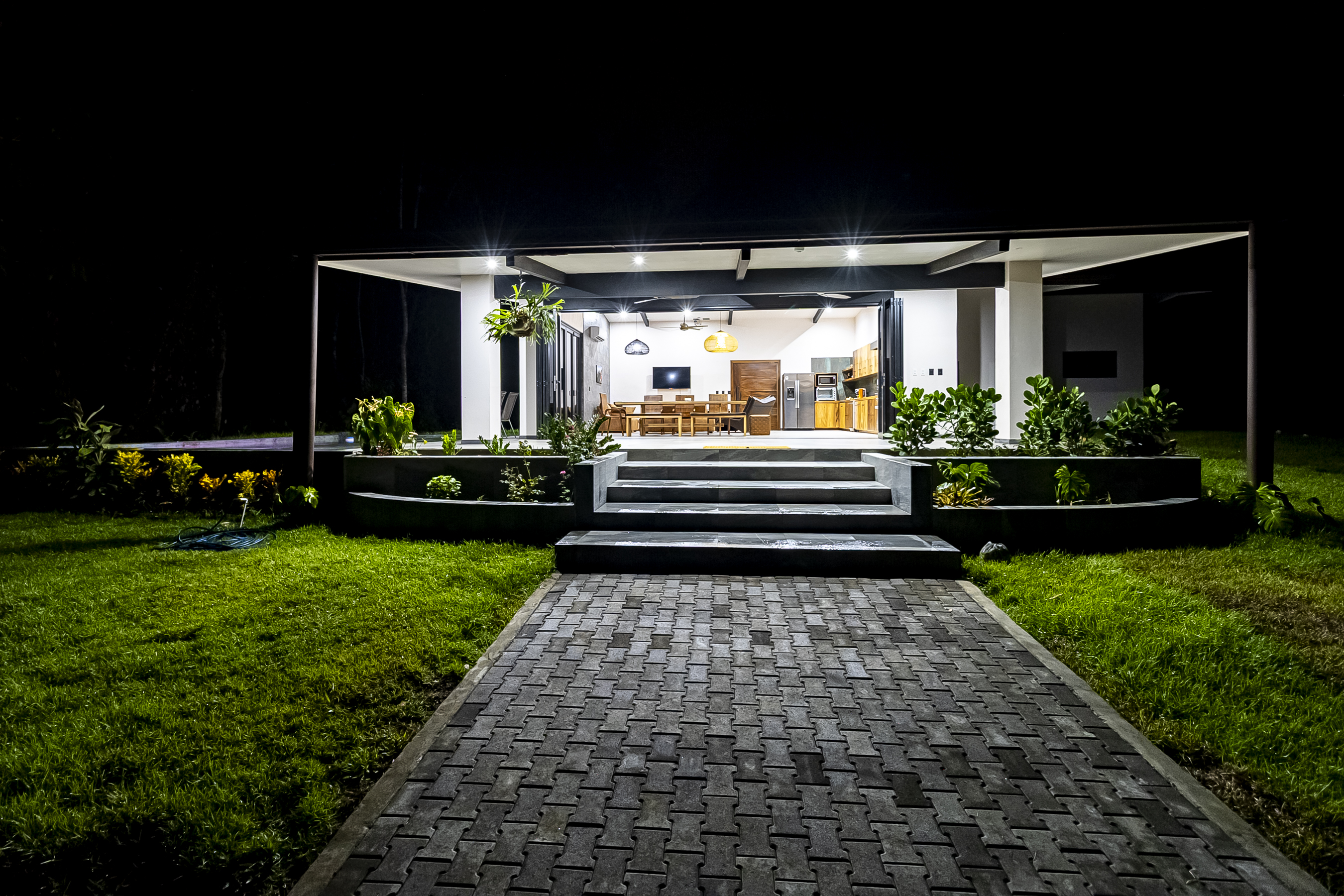 4 bed Single Family Homes For Sale in Ojochal, Puntarenas - thumb 22