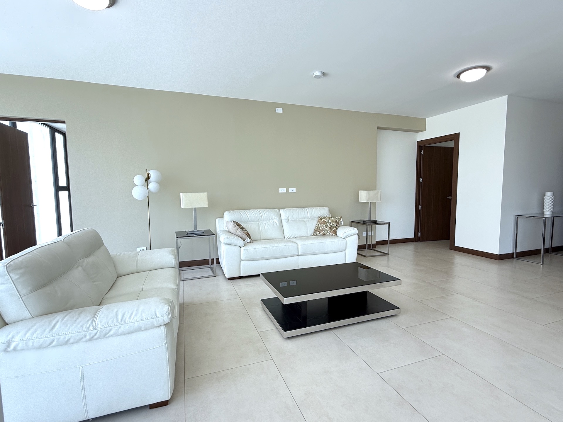 2 bed Apartment For Sale in Escazu, San Jose - thumb 6