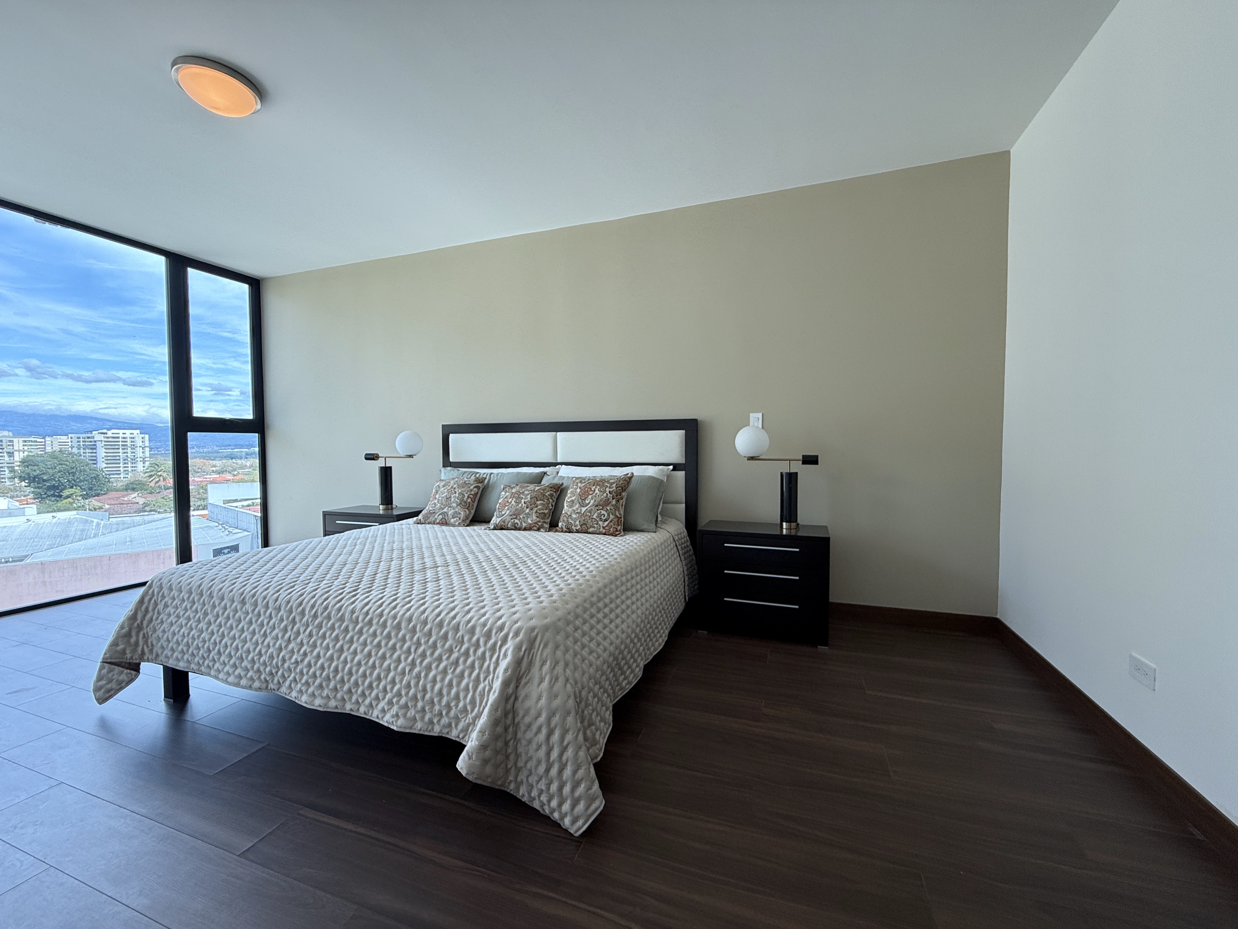 2 bed Apartment For Sale in Escazu, San Jose - thumb 8