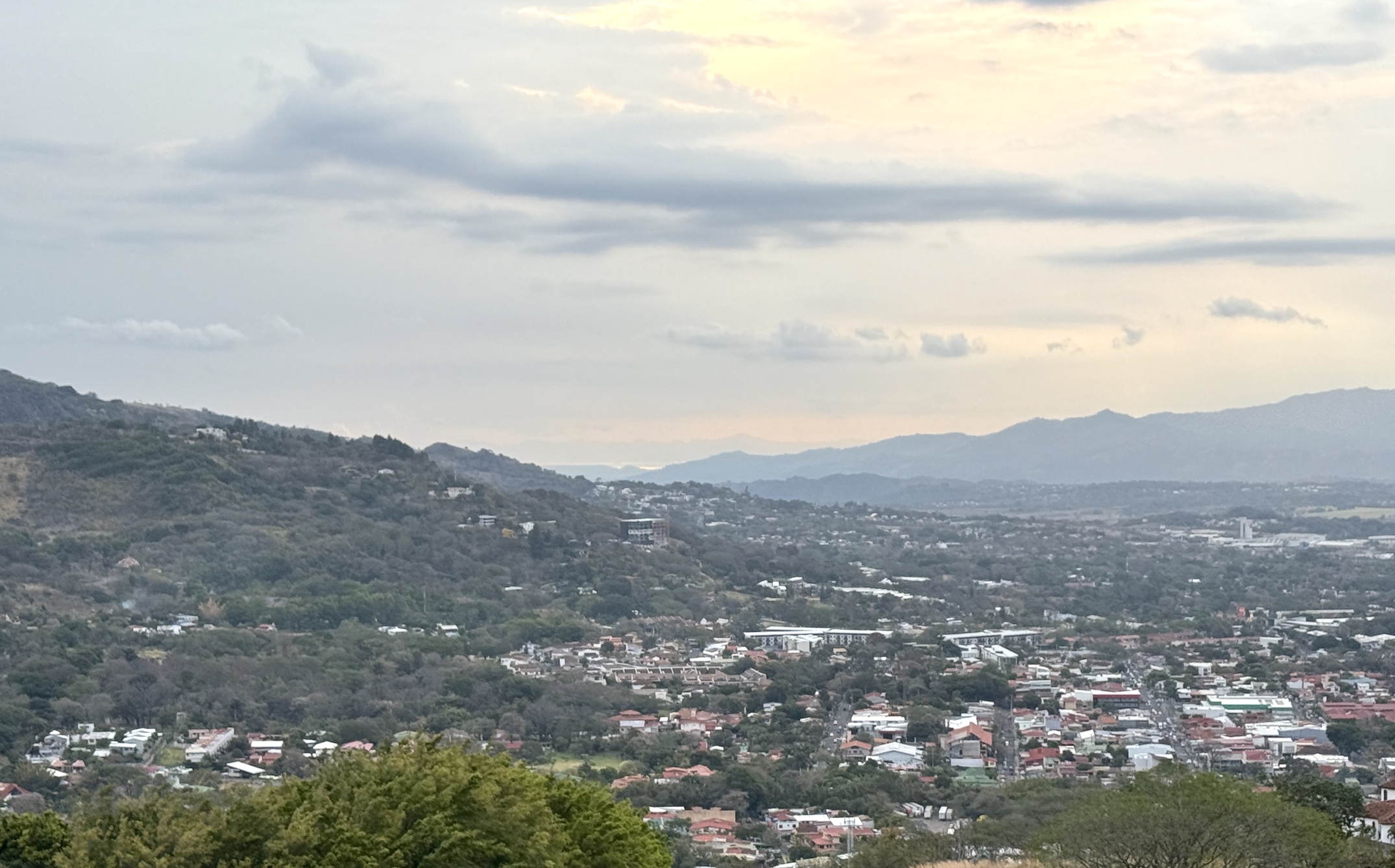 3 bed Apartment For Sale in Santa Ana, San Jose - thumb 4