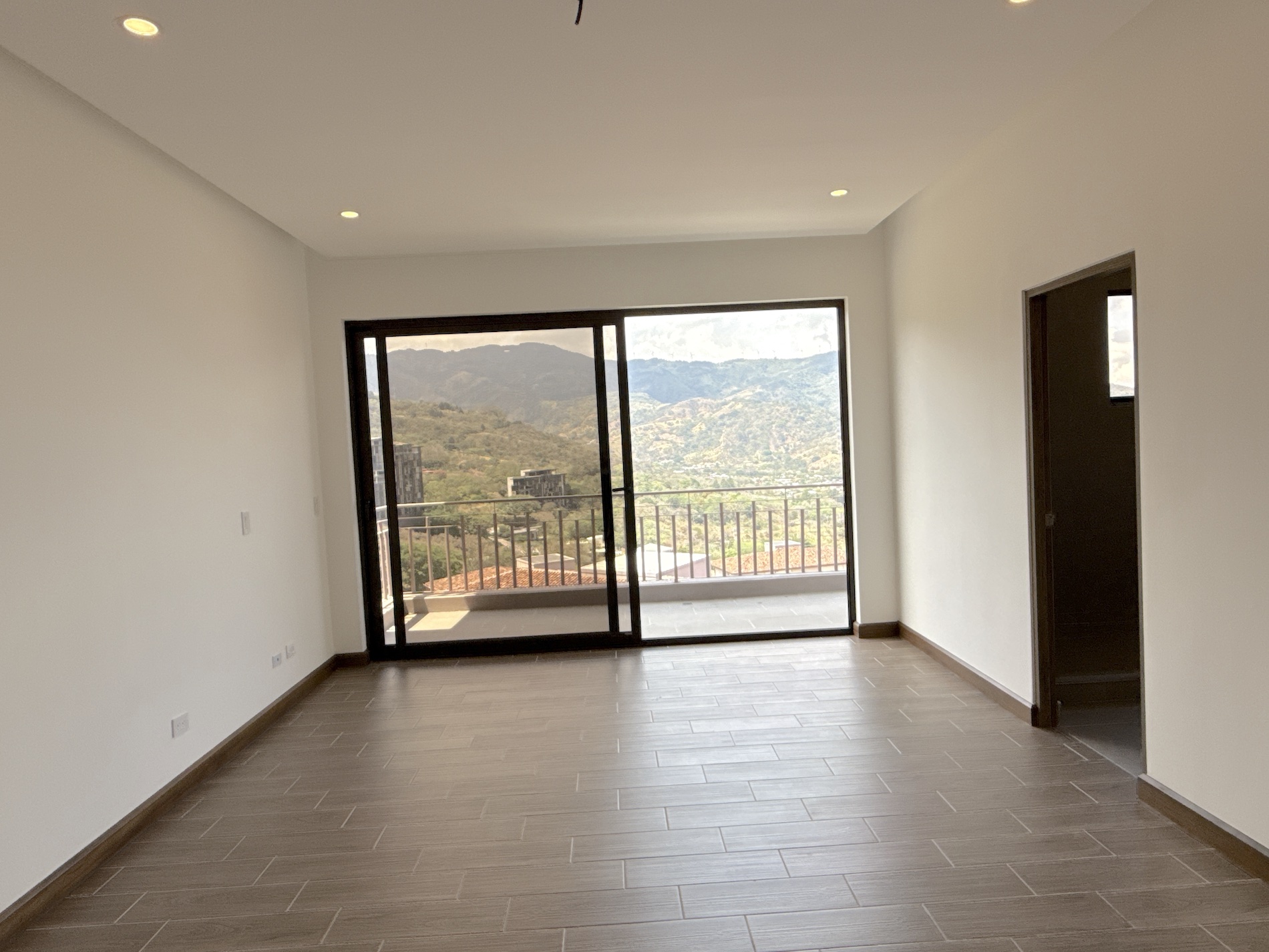 3 bed Apartment For Sale in Santa Ana, San Jose - thumb 13