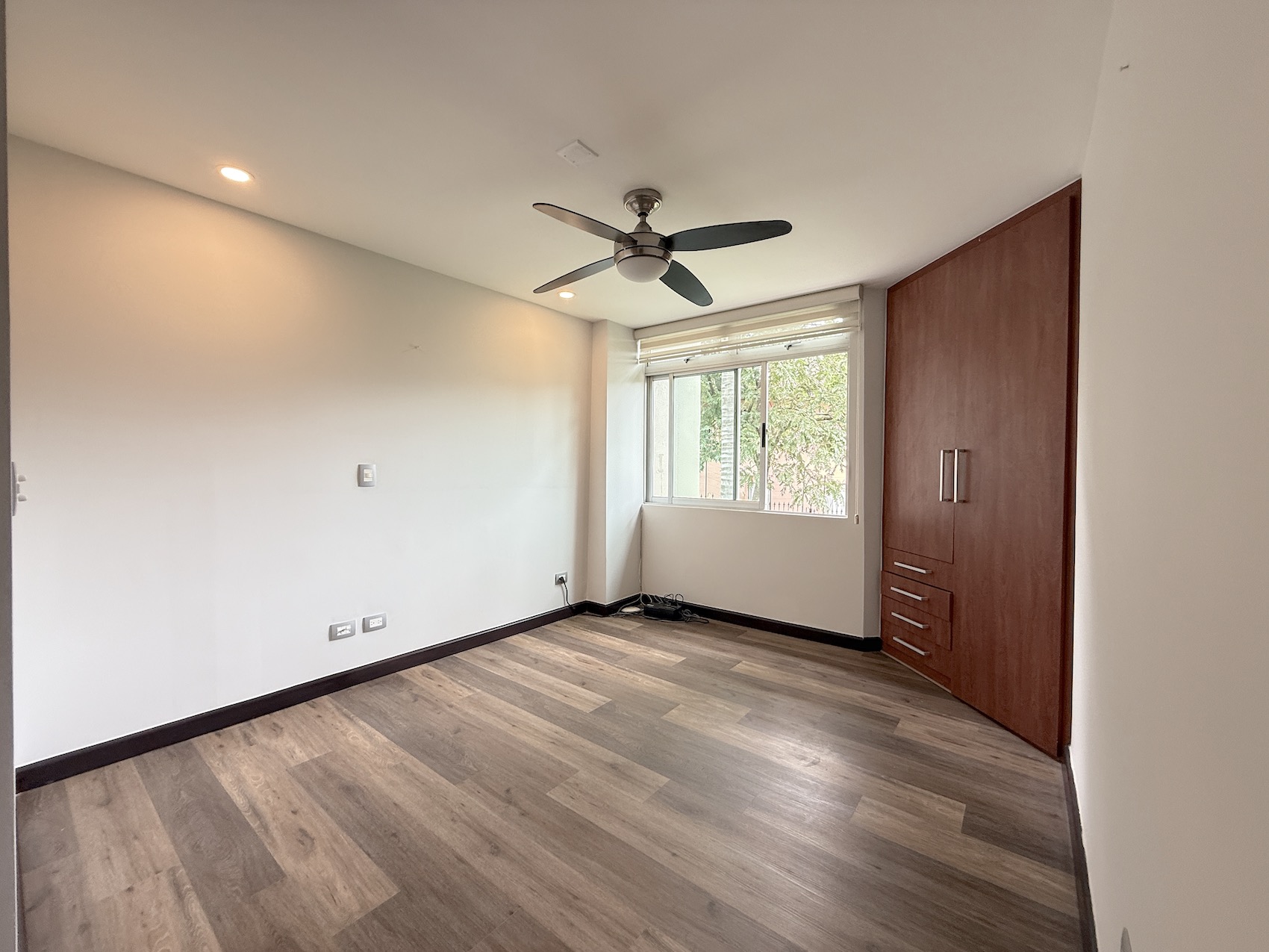 2 bed Apartment For Sale in Escazu, San Jose - thumb 12