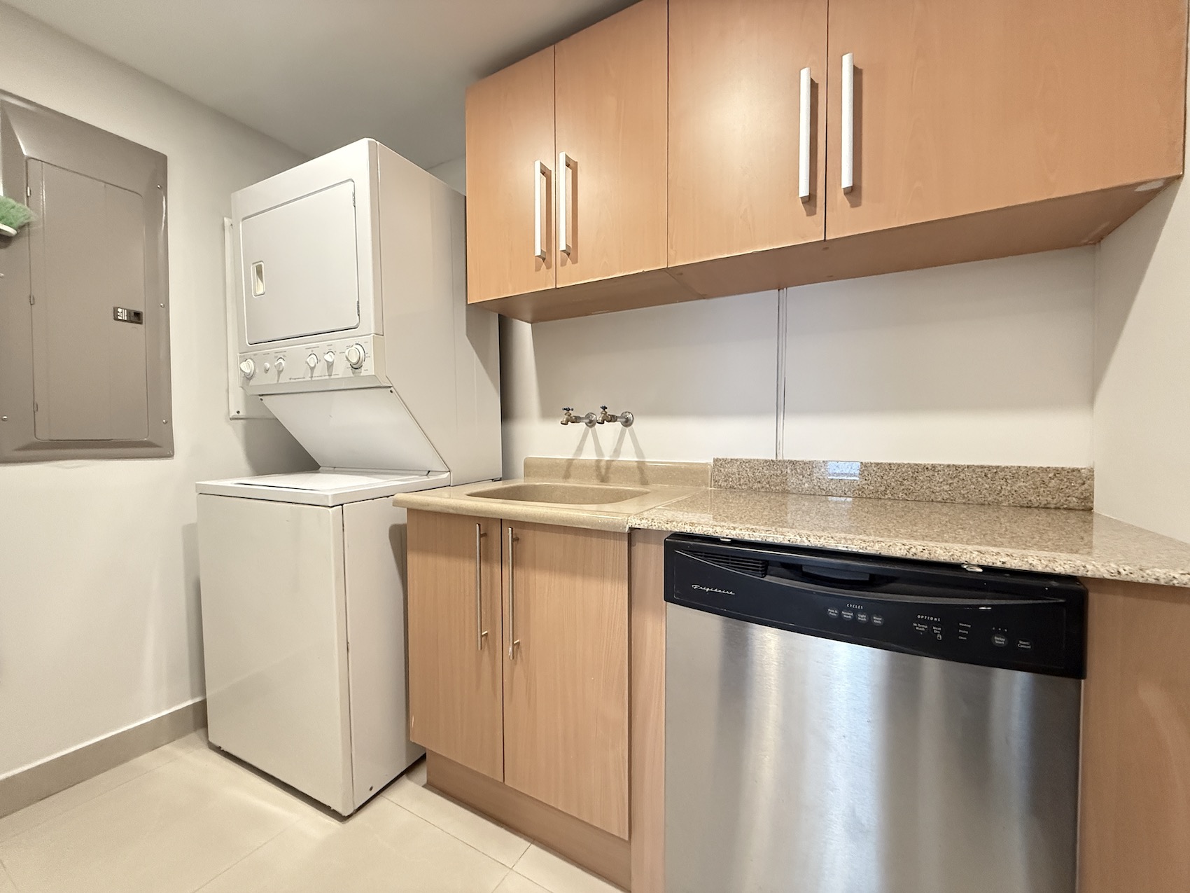 2 bed Apartment For Sale in Escazu, San Jose - thumb 11