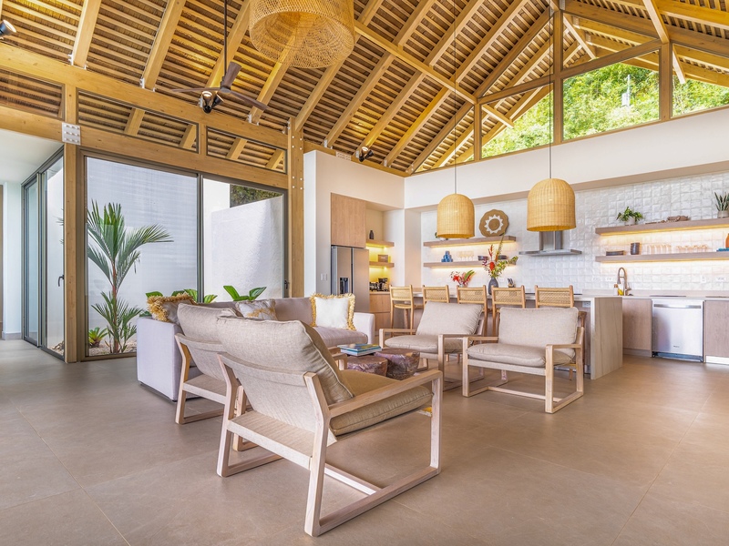 7 bed Single Family Homes For Sale in Dominical, Puntarenas - photo 6
