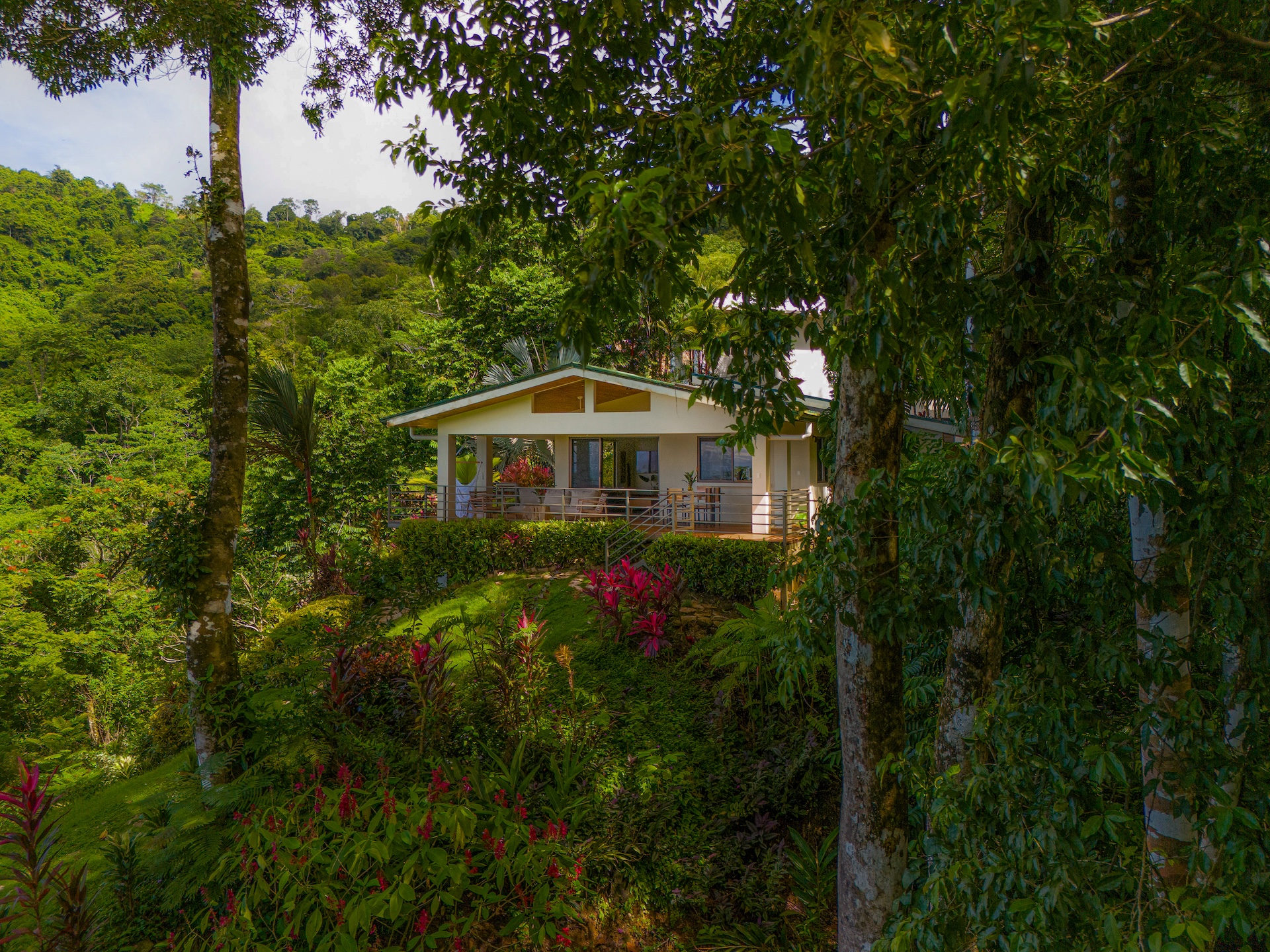 7 bed Single Family Homes For Sale in Dominical, Puntarenas - thumb 20