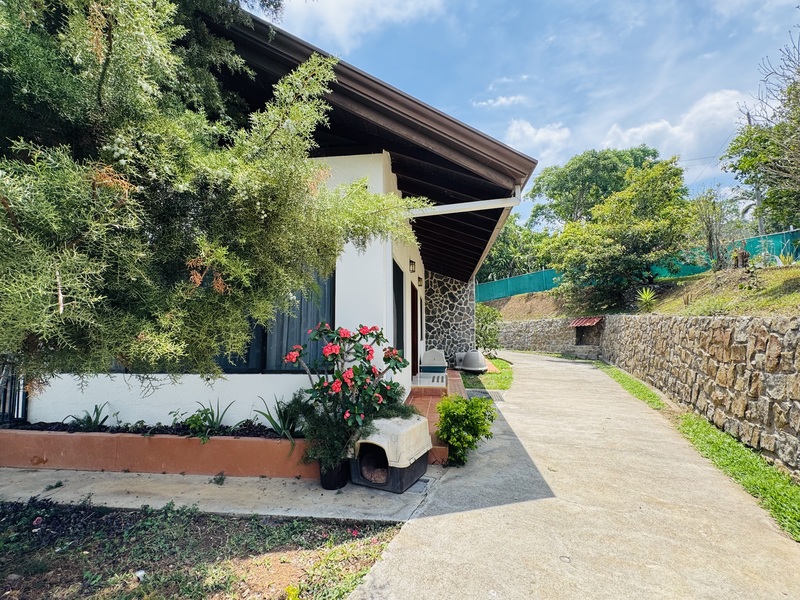 3 bed Single Family Homes For Sale in Atenas, Alajuela - 1