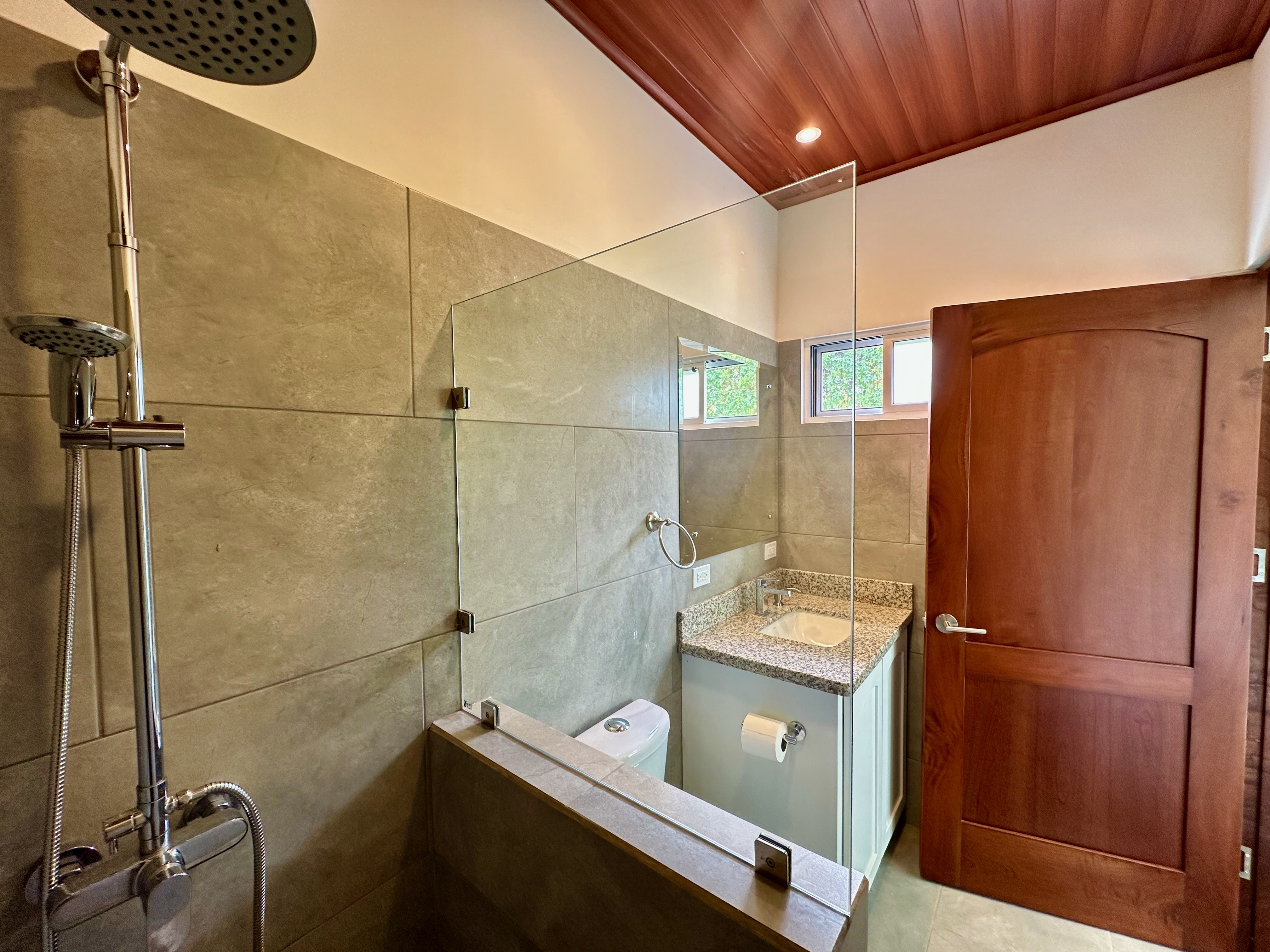 6 bed Apartment For Sale in Atenas, Alajuela - thumb 16