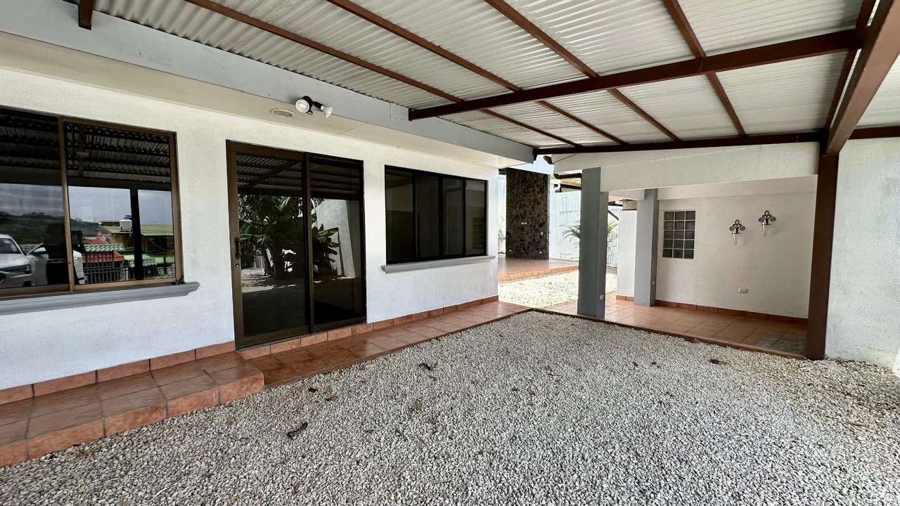 7 bed Single Family Homes For Sale in Atenas, Alajuela - thumb 2