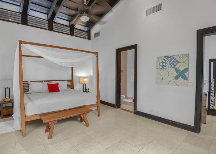 4 bed Single Family Homes For Sale in Herradura, Puntarenas - thumb 6