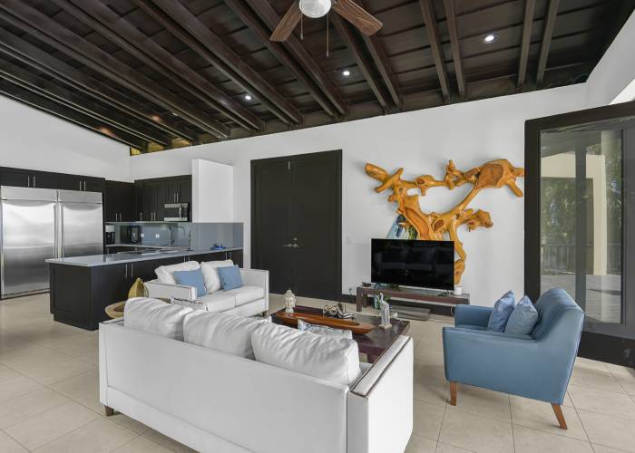 4 bed Single Family Homes For Sale in Herradura, Puntarenas - thumb 20