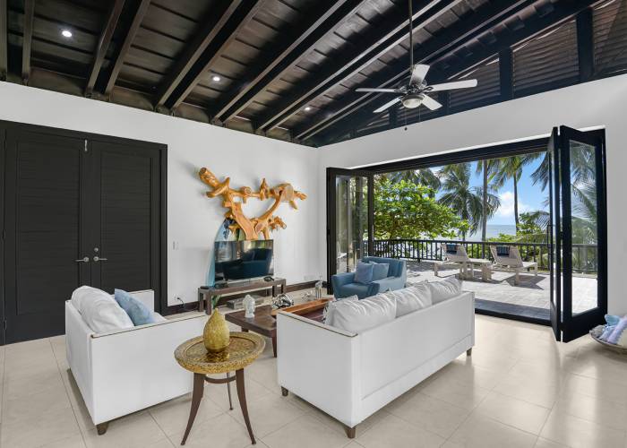 4 bed Single Family Homes For Sale in Herradura, Puntarenas - thumb 19