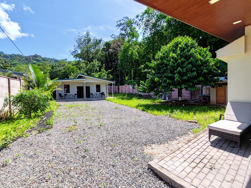 6 bed Single Family Homes For Sale in Puerto Viejo, Limón - 1