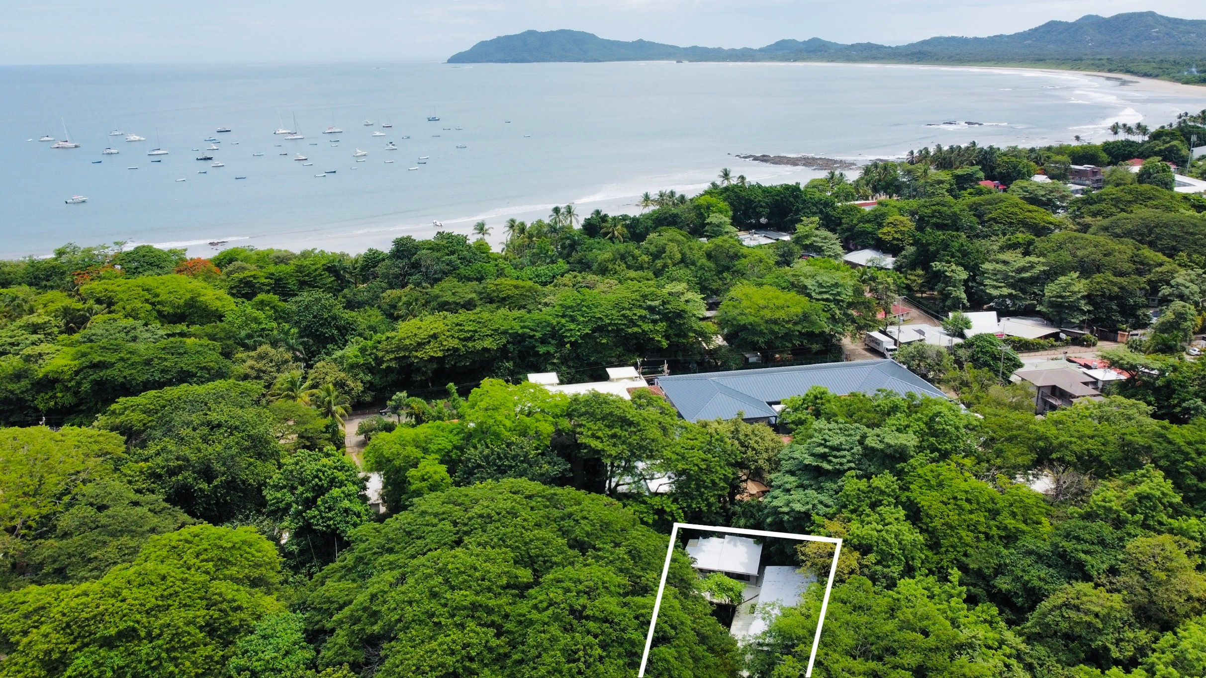 7 bed Commercial For Sale in Tamarindo, Guanacaste - thumb 1