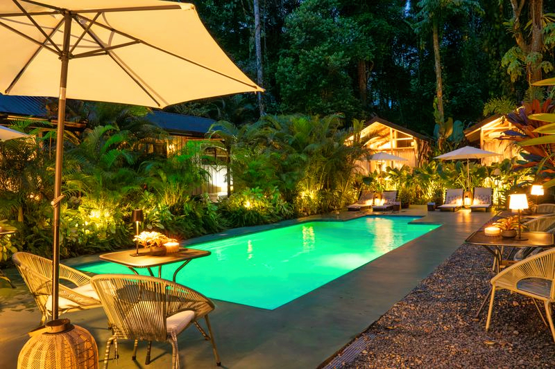 8 bed Hotel / Leisure For Sale in Puerto Viejo, Limón - thumb 2