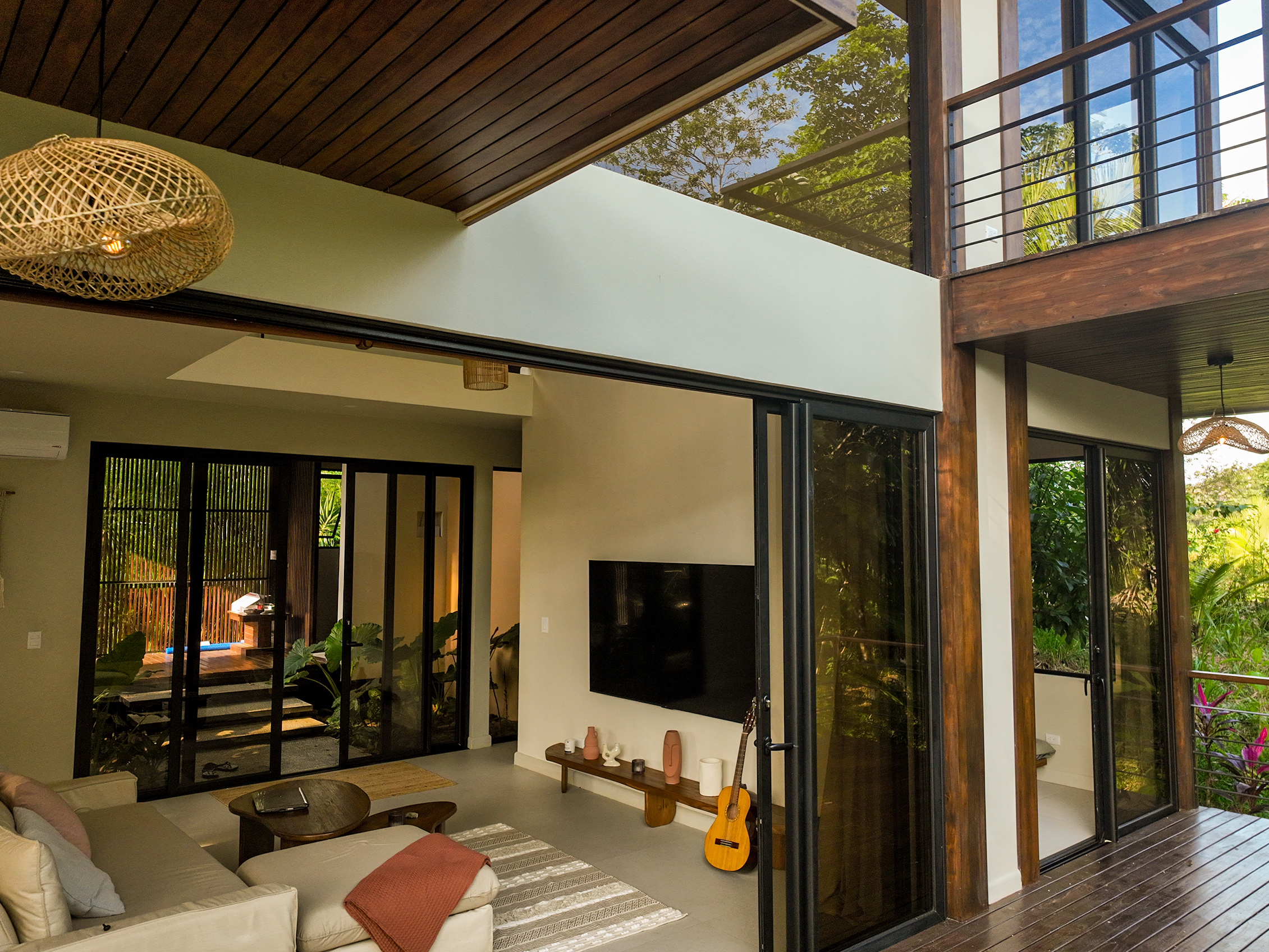4 bed Single Family Homes For Sale in San Isidro Cobano, Puntarenas - thumb 4