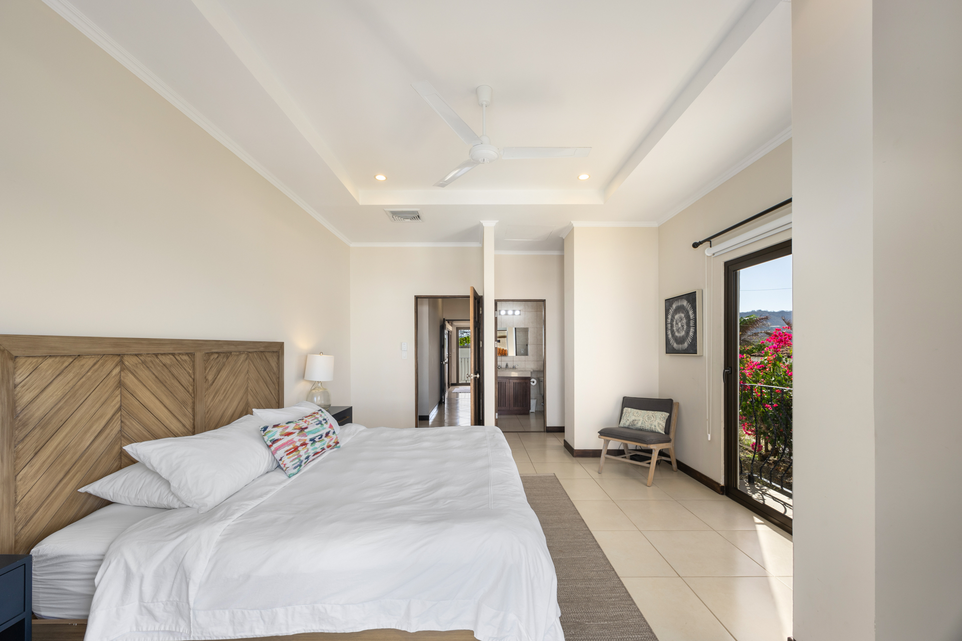 2 bed Condo For Sale in Playa Flamingo, Guanacaste - thumb 16