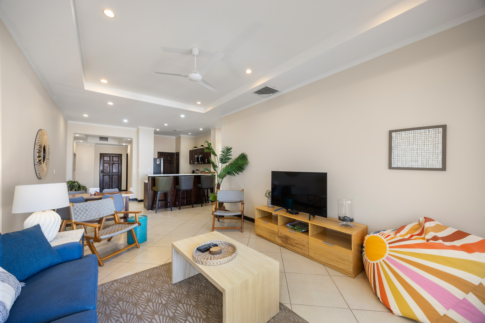 2 bed Condo For Sale in Playa Flamingo, Guanacaste - thumb 8