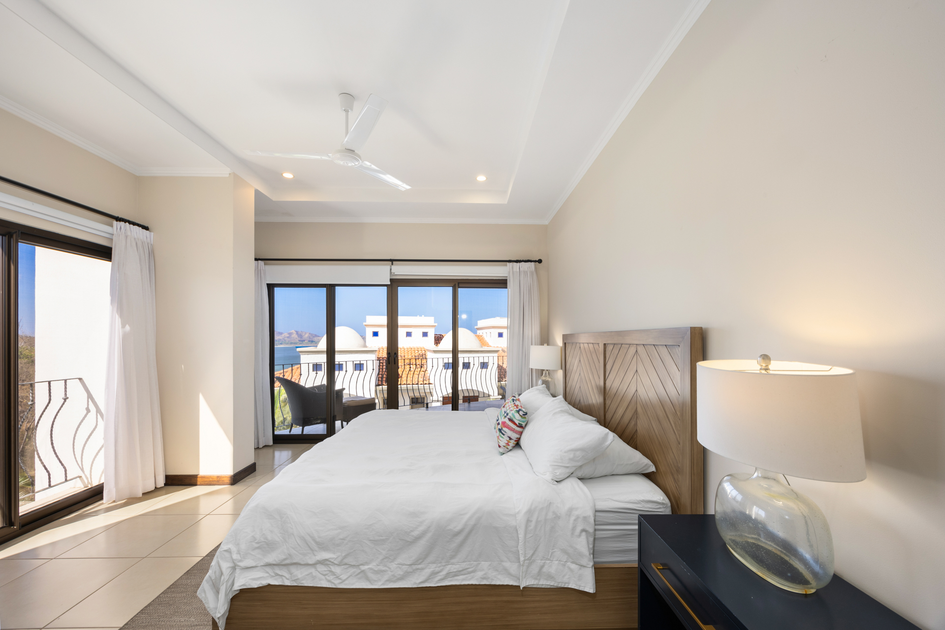 2 bed Condo For Sale in Playa Flamingo, Guanacaste - thumb 11