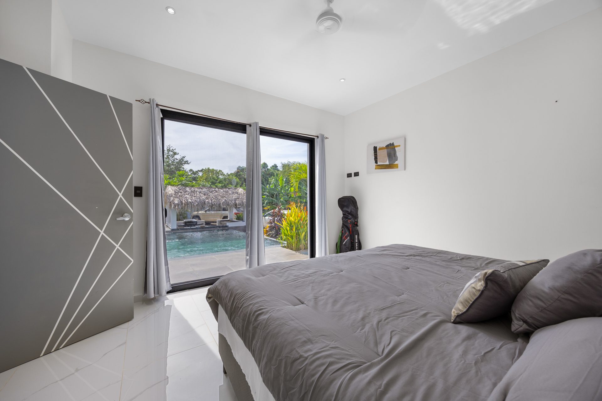 4 bed Single Family Homes For Sale in Playa Potrero, Guanacaste - thumb 14