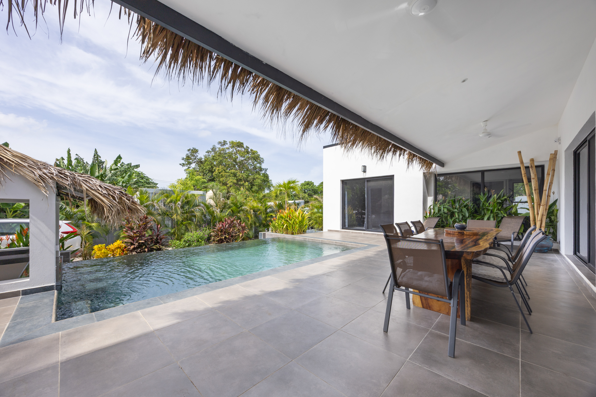 4 bed Single Family Homes For Sale in Playa Potrero, Guanacaste - thumb 24