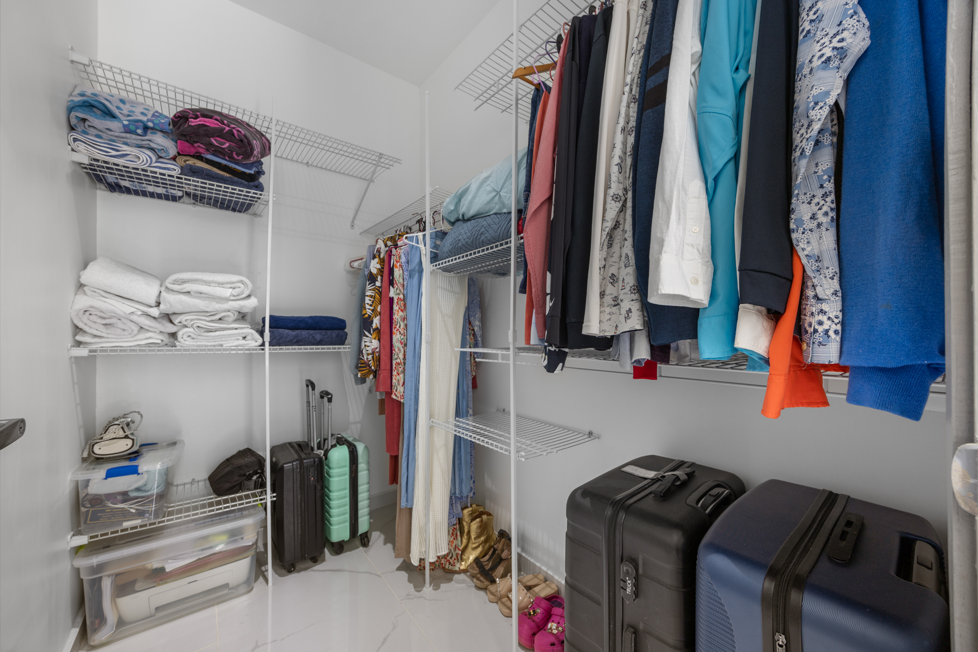 4 bed Single Family Homes For Sale in Playa Potrero, Guanacaste - thumb 16