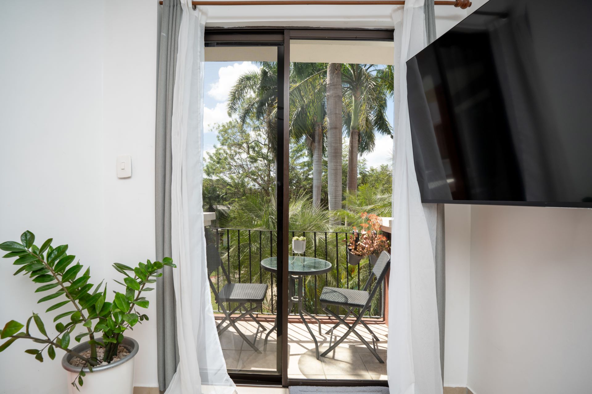 2 bed Condo For Sale in Tamarindo, Guanacaste - thumb 5