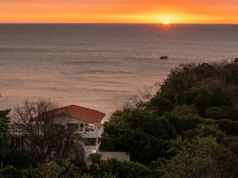 3 bed Single Family Homes For Sale in Playa Flamingo, Guanacaste - 1