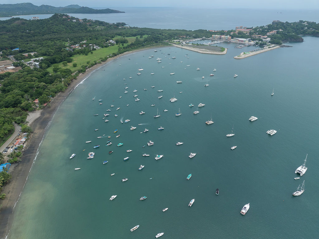 4 bed Single Family Homes For Sale in Playa Potrero, Guanacaste - thumb 21