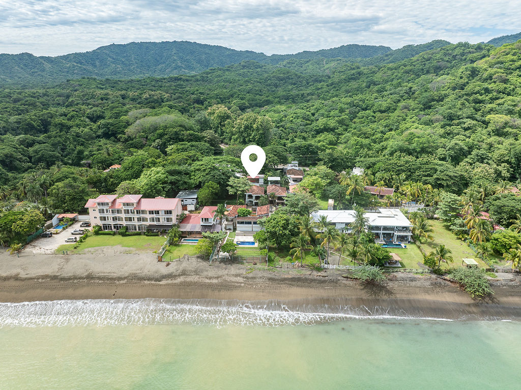 4 bed Single Family Homes For Sale in Playa Potrero, Guanacaste - thumb 20