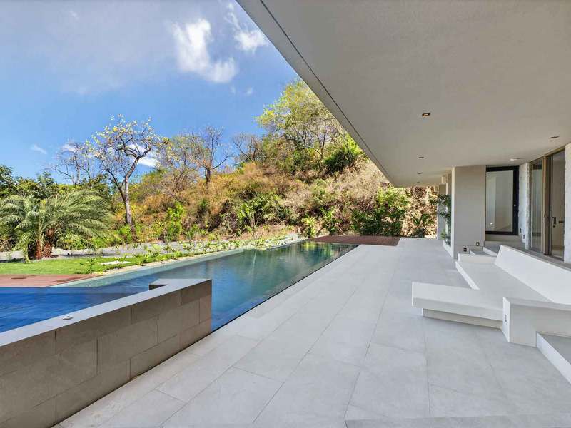 5 bed Single Family Homes For Sale in Tamarindo, Guanacaste - 1