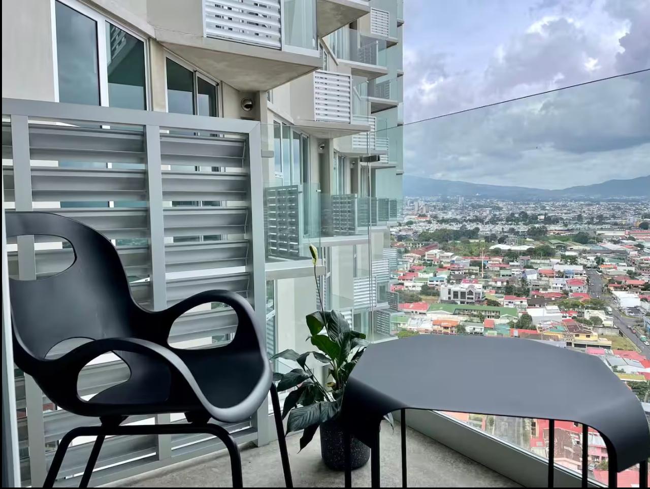 1 bed Apartment For Sale in La Sabana, San Jose - thumb 4