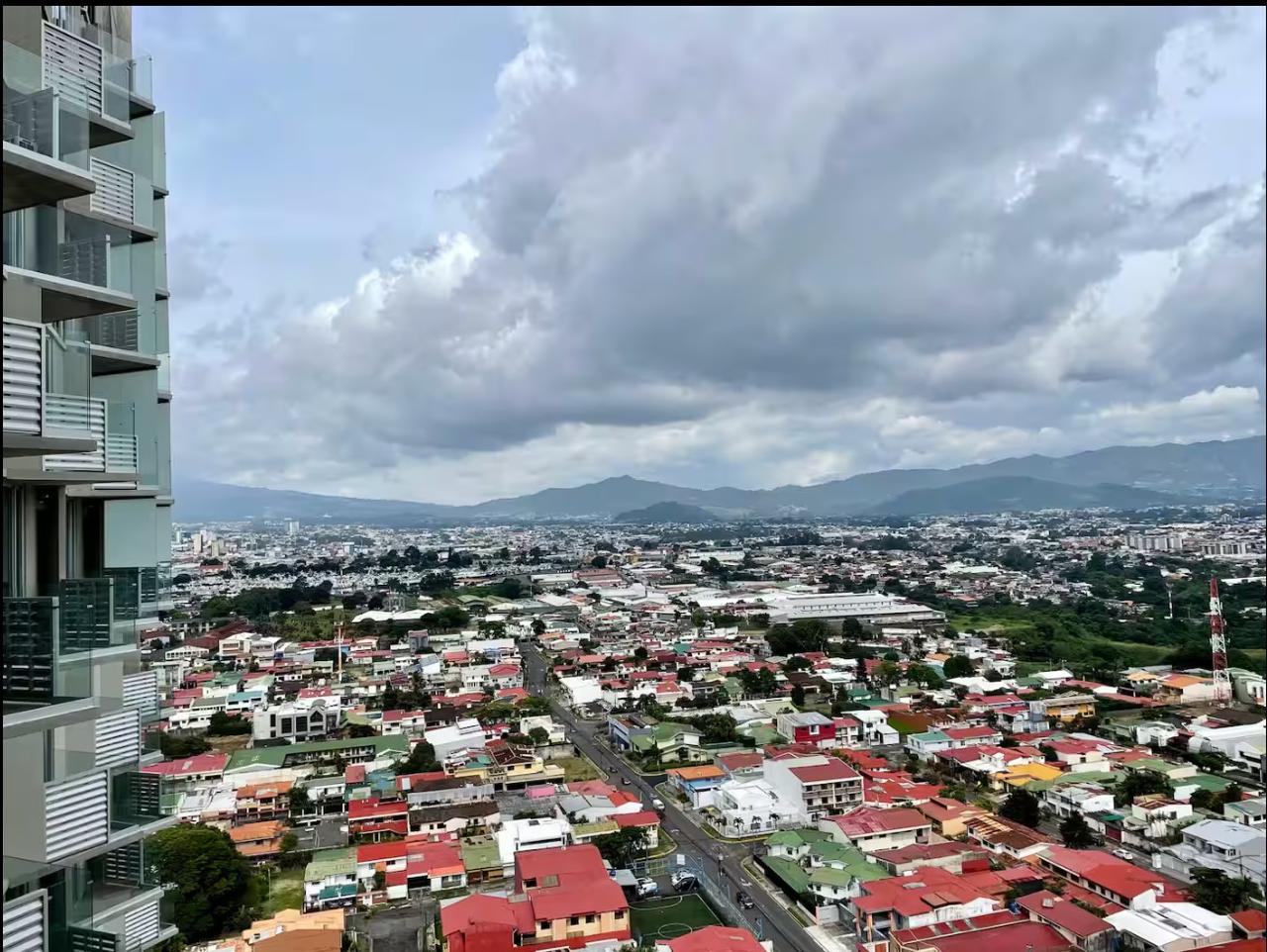 1 bed Apartment For Sale in La Sabana, San Jose - thumb 6