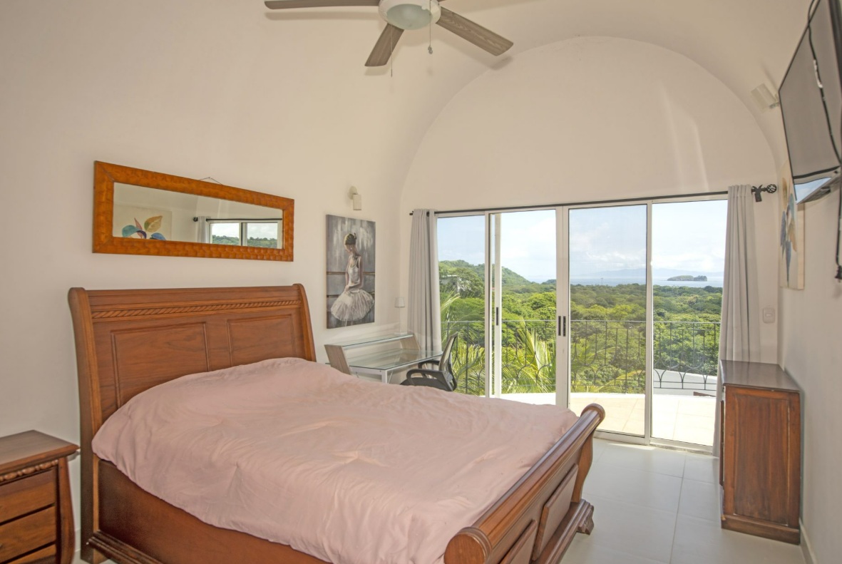 2 bed Single Family Homes For Sale in Playas Del Coco, Guanacaste - thumb 9