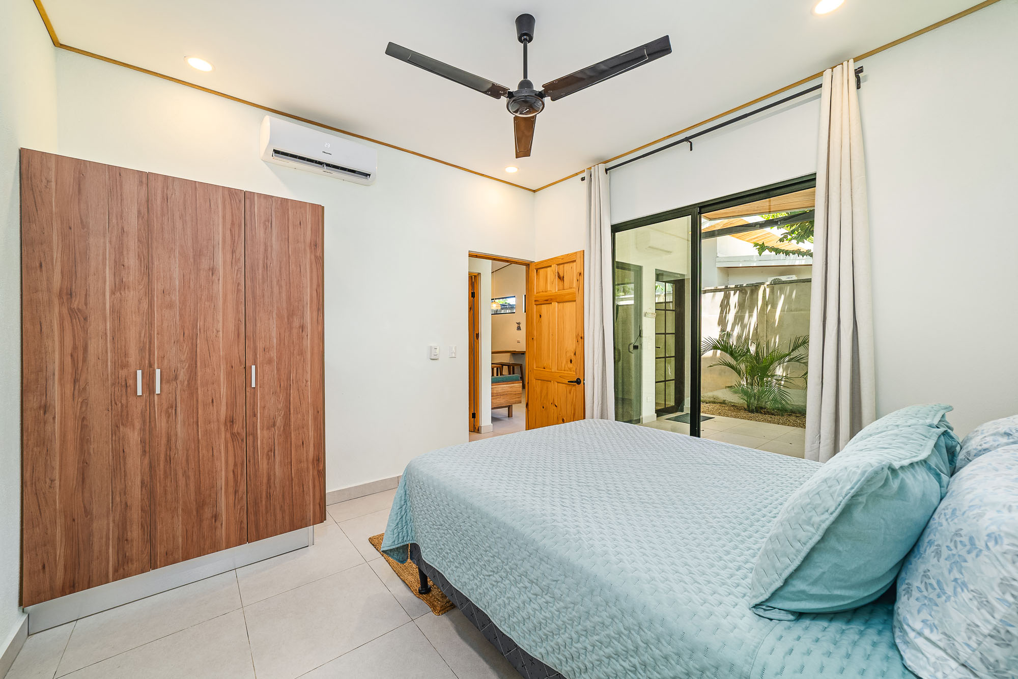 3 bed Single Family Homes For Sale in Playa Negra, Guanacaste - thumb 6